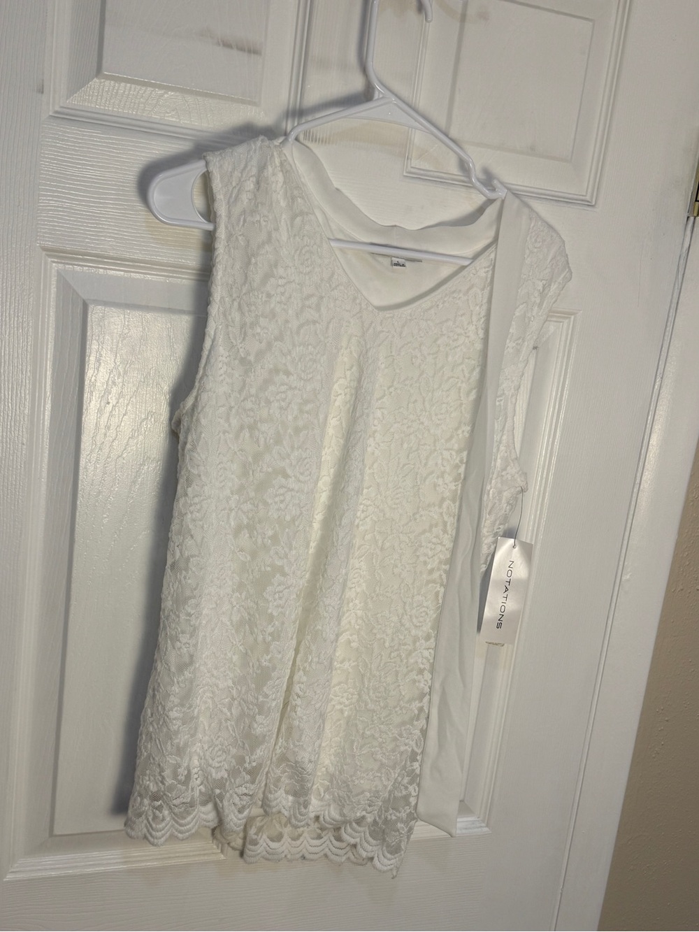Notations Women's White Lace Shell Top L NWT